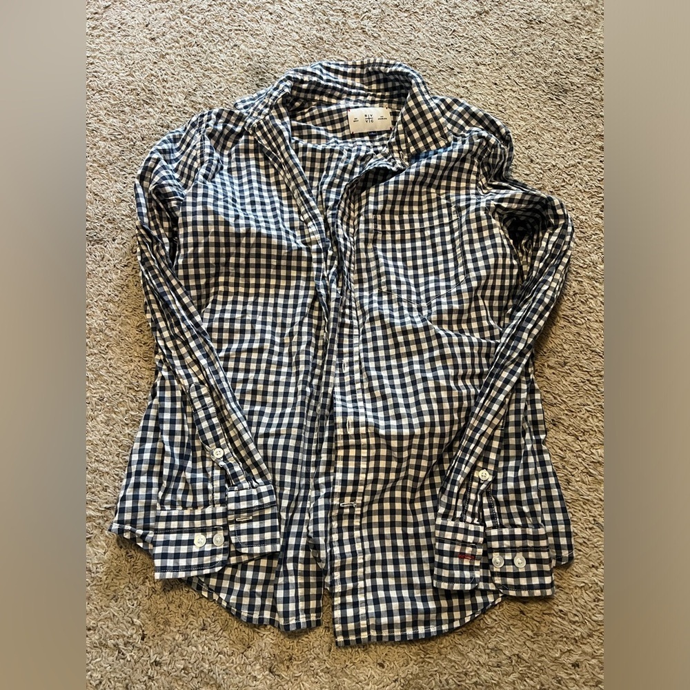 RVYC blue check button down